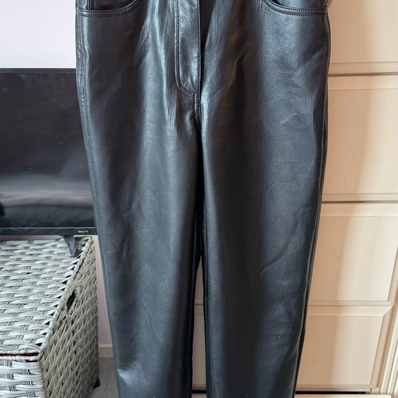 2 pairs Aritzia Wilfred Melina pant sz 2 - Picture 3 of 8